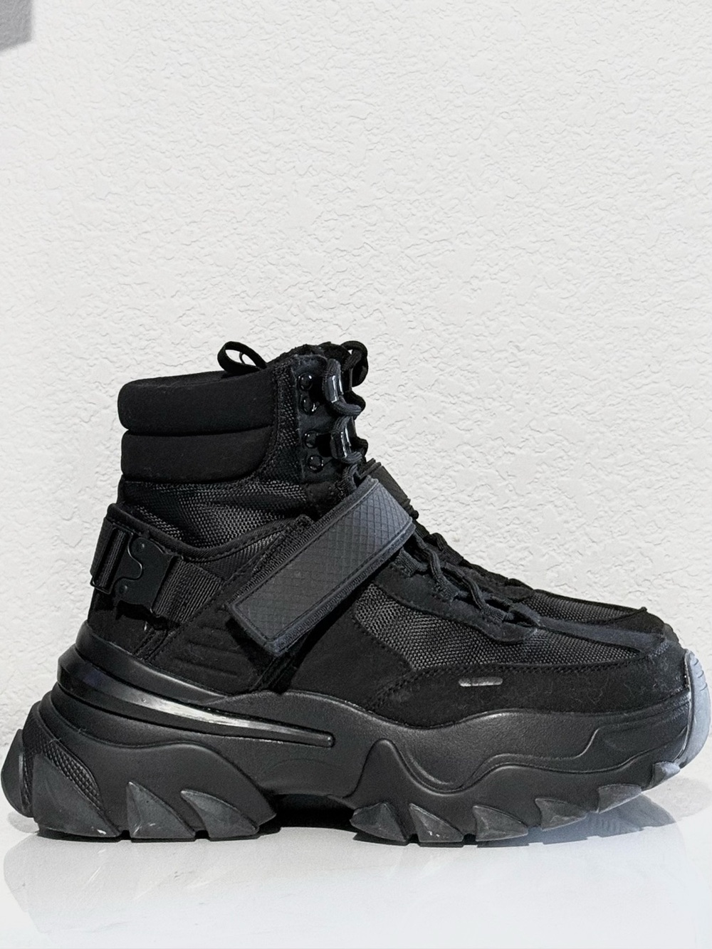 ASOS Design Chunk Lace-up Boot in Black, Size 7